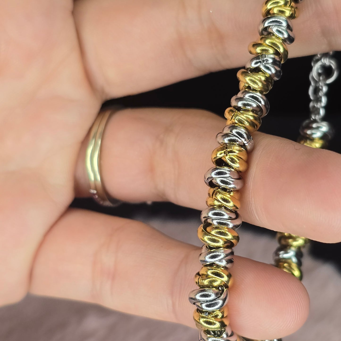 Minimalist Elegant Bead Bracelet