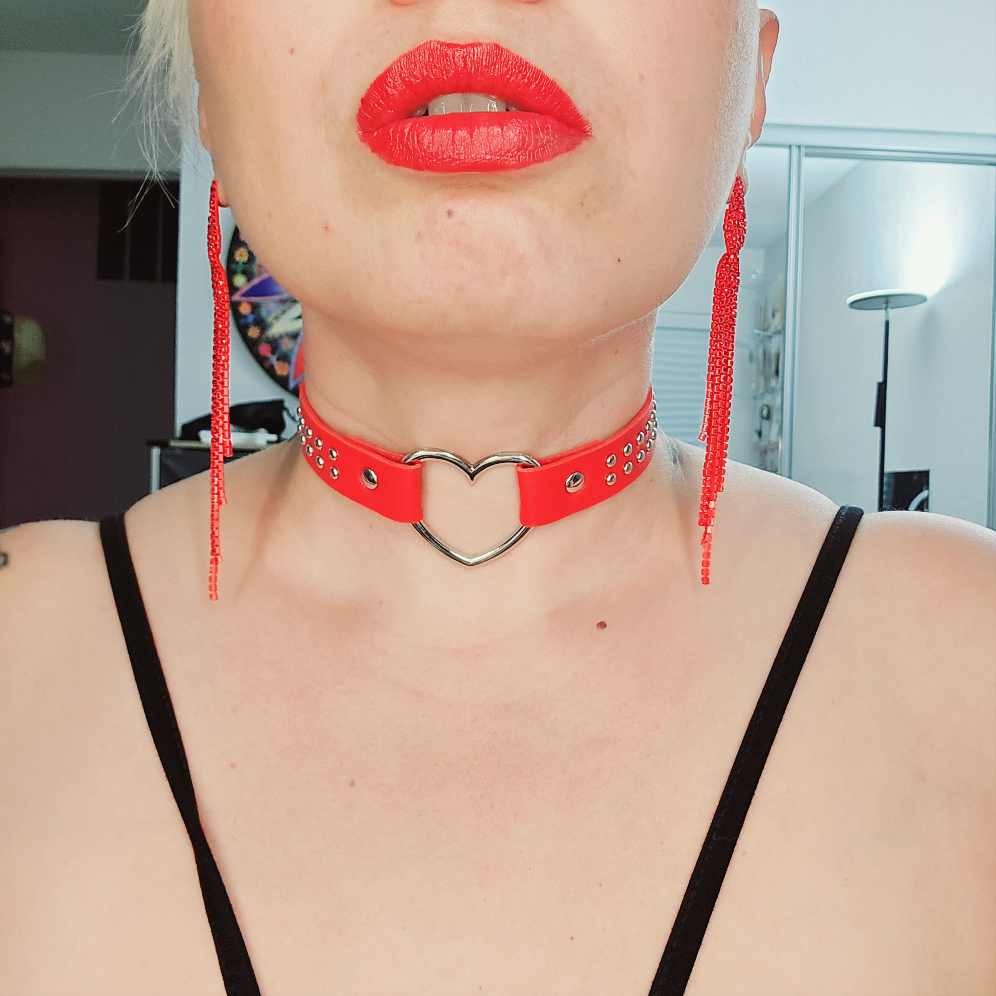 Faux Leather Heart Choker