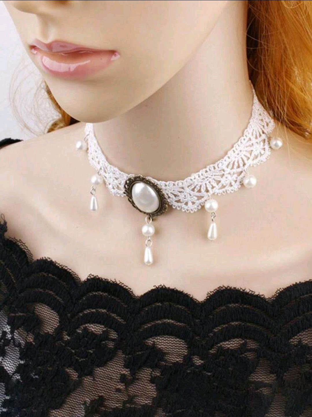 Vintage White Lace Crystal Choker with Pendant and Beads