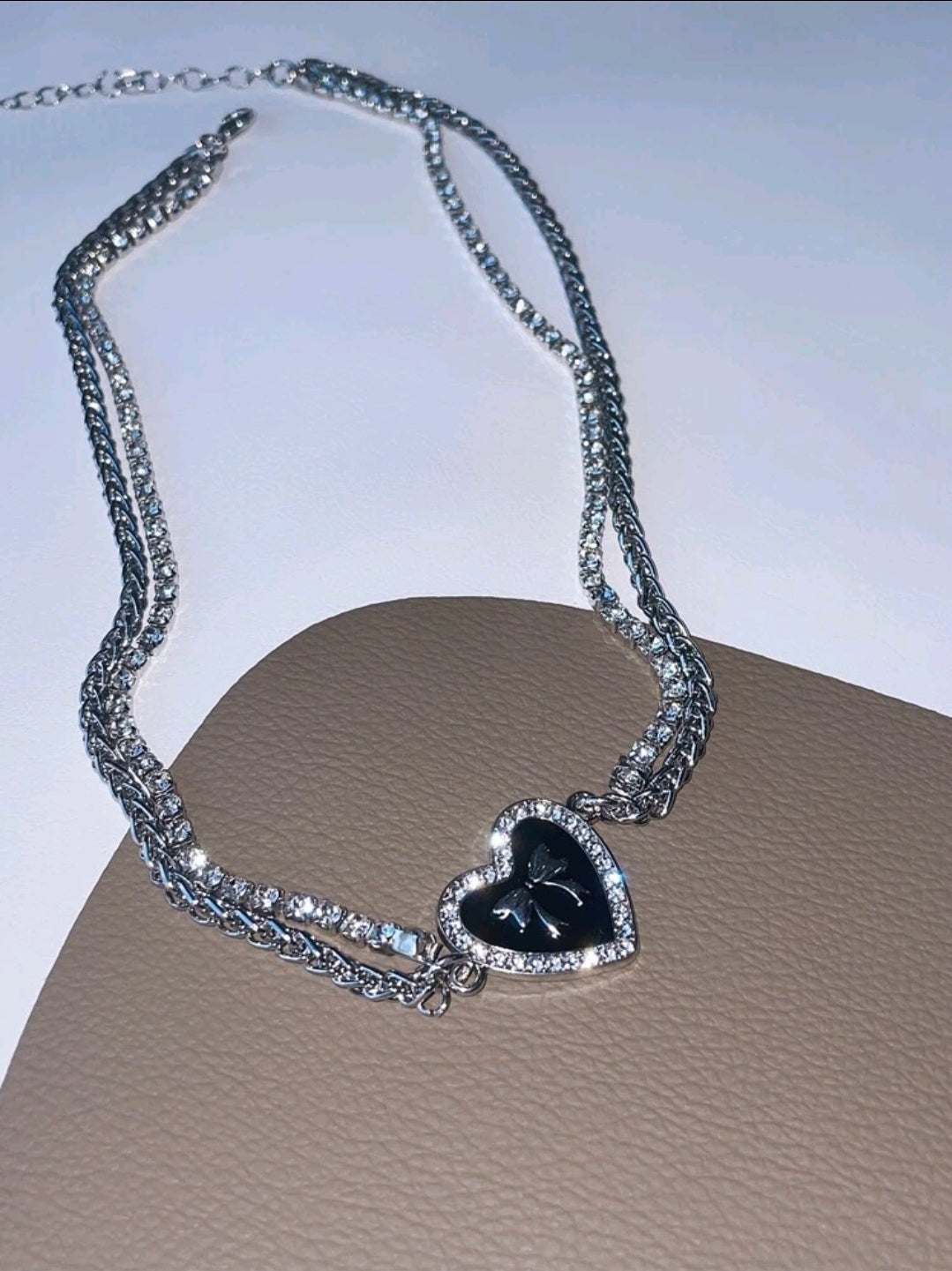 Rhinestone Heart Pendant Choker with Bow Accent