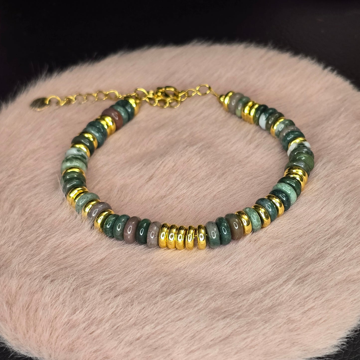 Minimalist Elegant Bead Bracelet