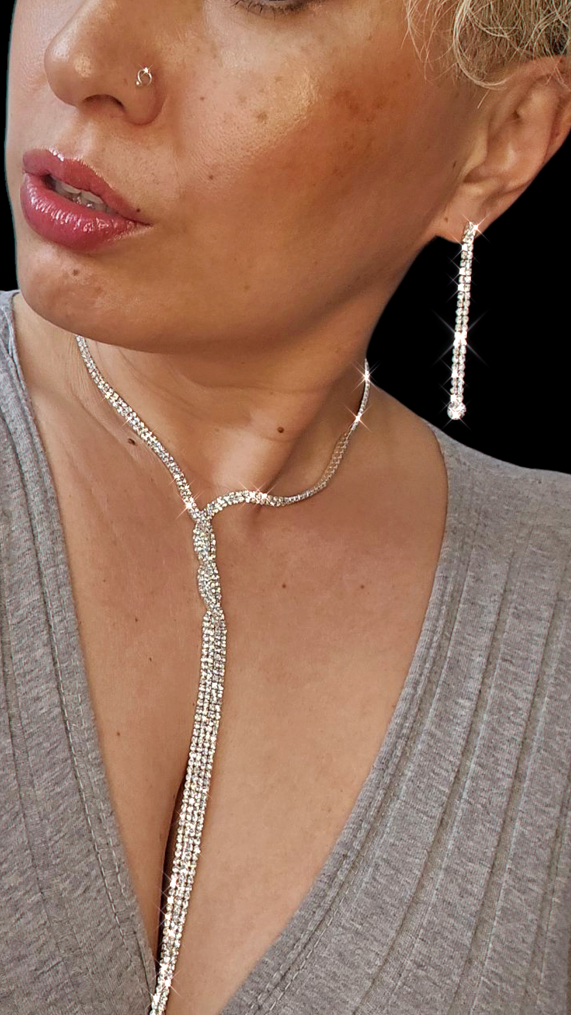 Elegant Gleaming Lariat Necklace and Earrings set