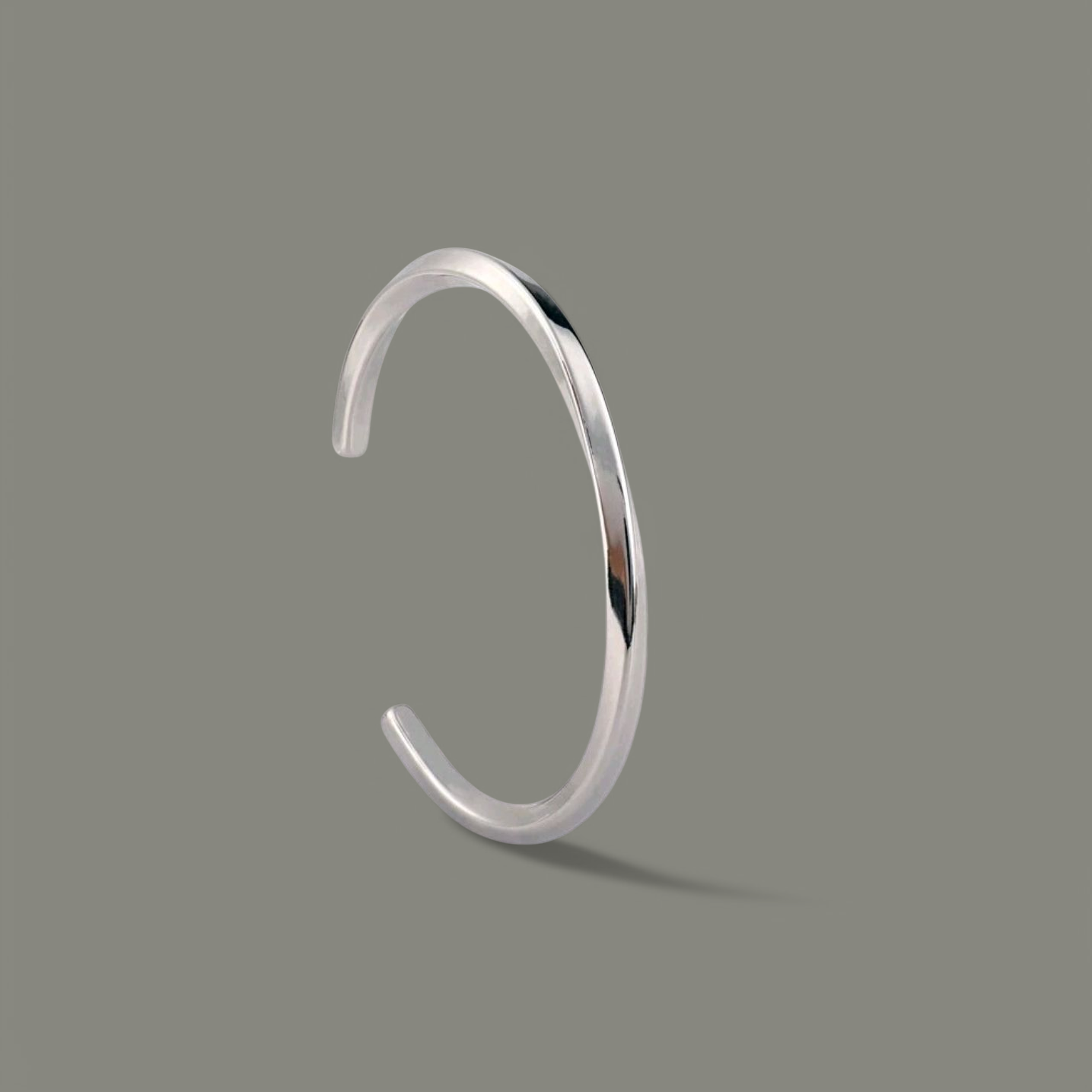 Minimalist Möbius Stainless Steel Bracelet