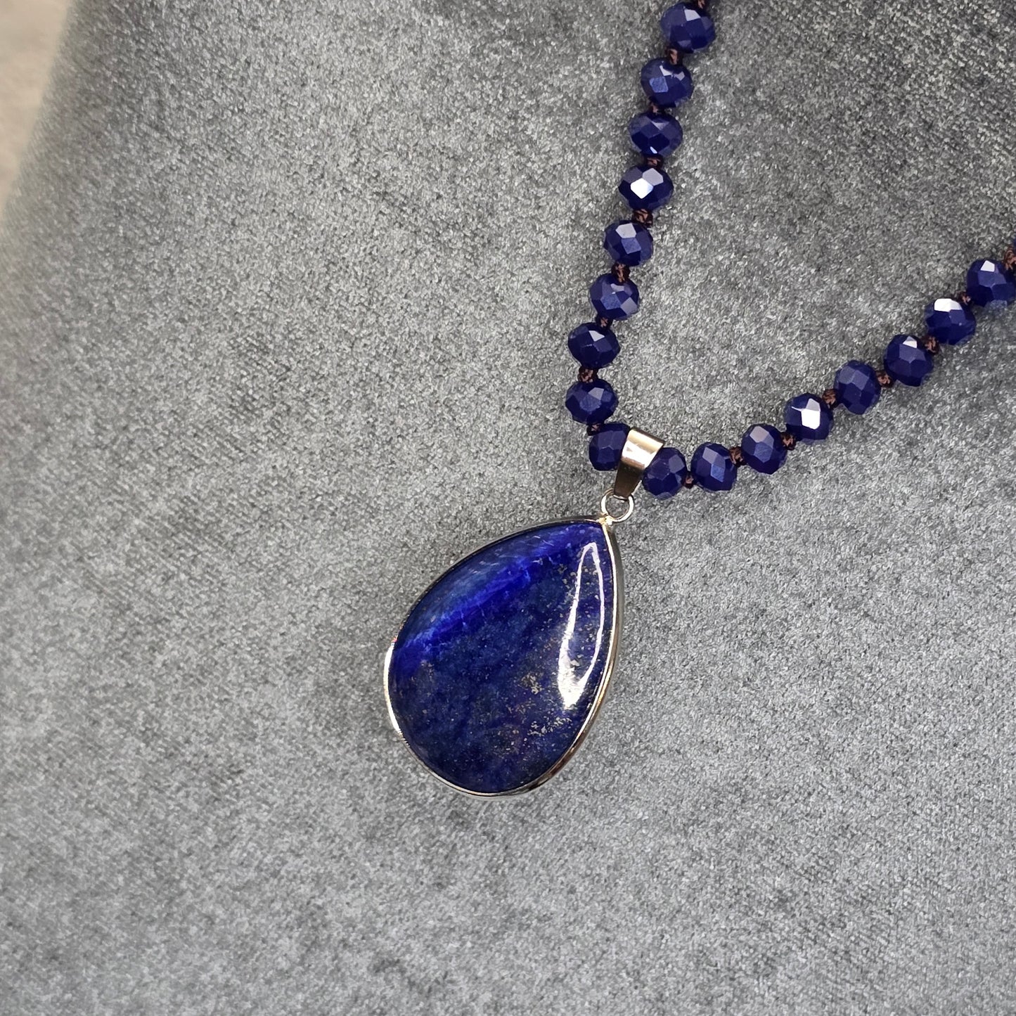 Bead Stone Long Necklace