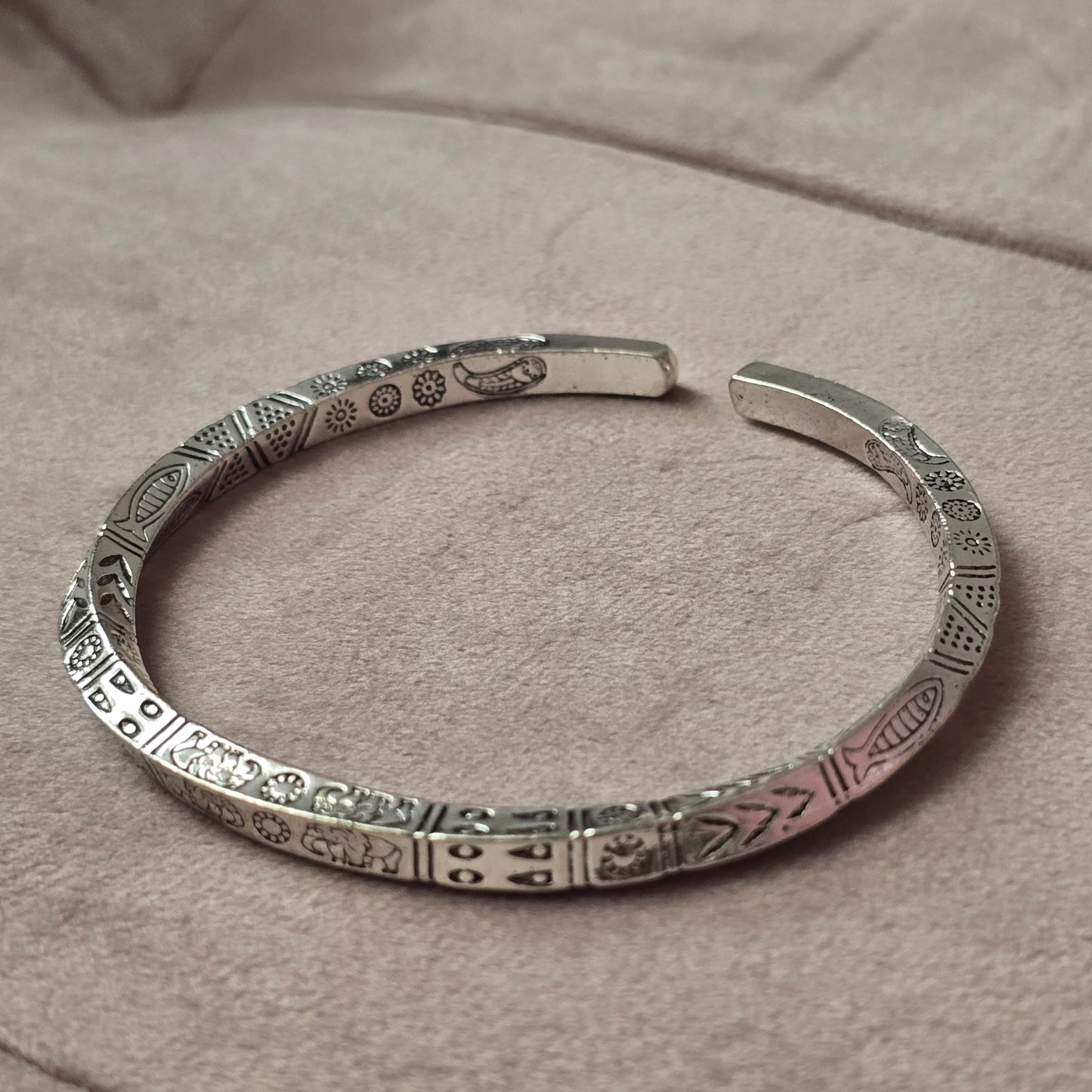Heritage Möbius Stainless Steel Bracelet