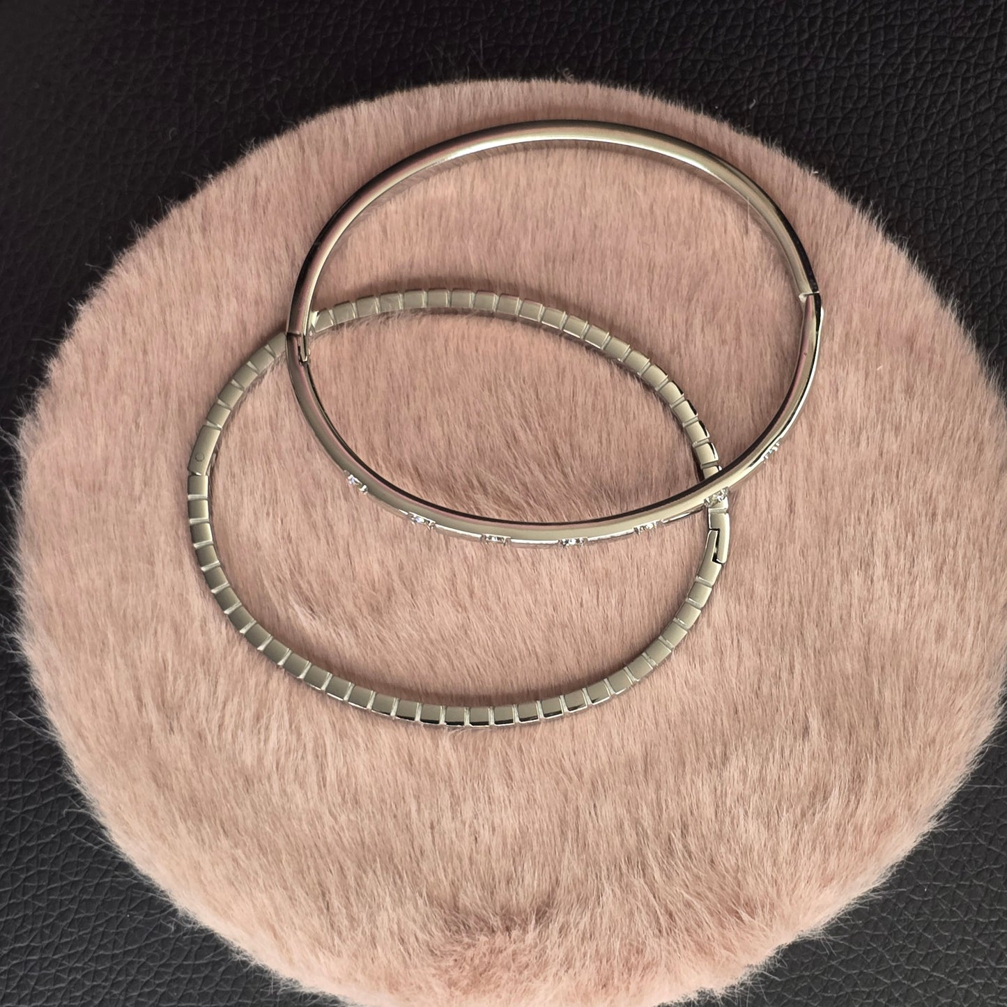 Stainless Steel Silver Pattern and Rhinestone Bangle Set