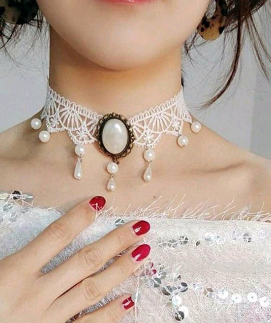 Vintage White Lace Crystal Choker with Pendant and Beads