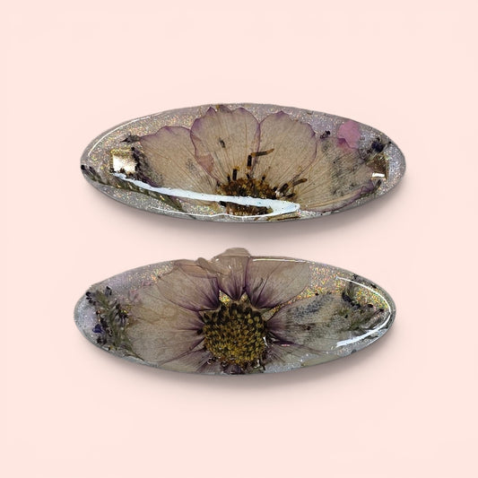 Botanical Hairclips 1 pair