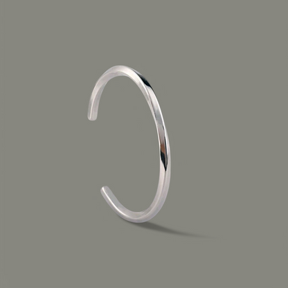 Minimalist Möbius Stainless Steel Bracelet