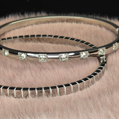 Stainless Steel Silver Pattern and Rhinestone Bangle Set