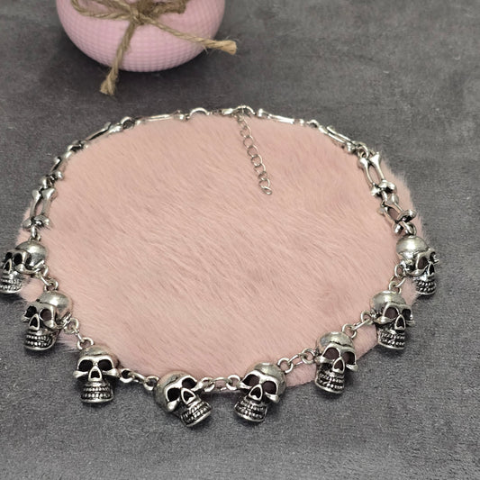 Skull Choker
