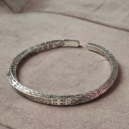 Heritage Möbius Stainless Steel Bracelet