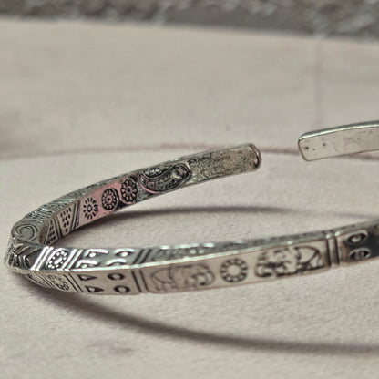 Heritage Möbius Stainless Steel Bracelet