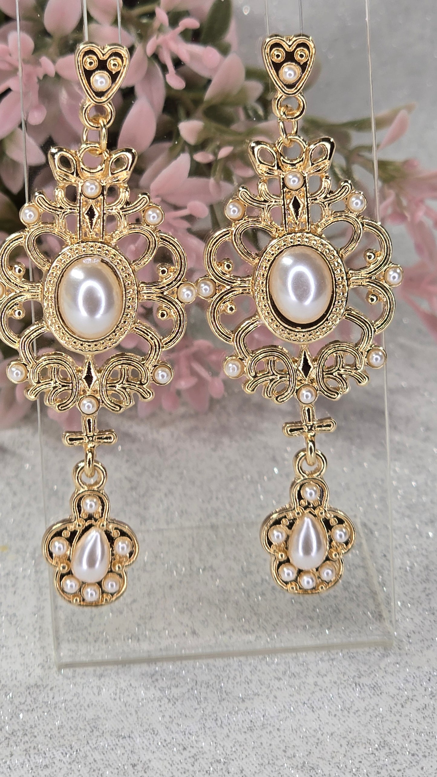 Glam Pendant Earrings