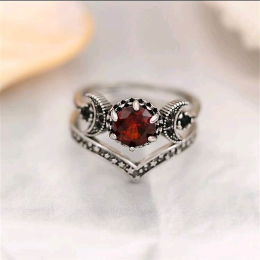 Vintage Red Moon Ring set