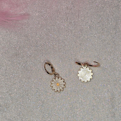 Daisy Dangles