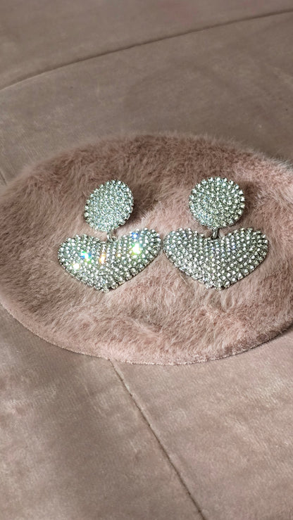 Elegant Sparkling Heart Pendant Earrings